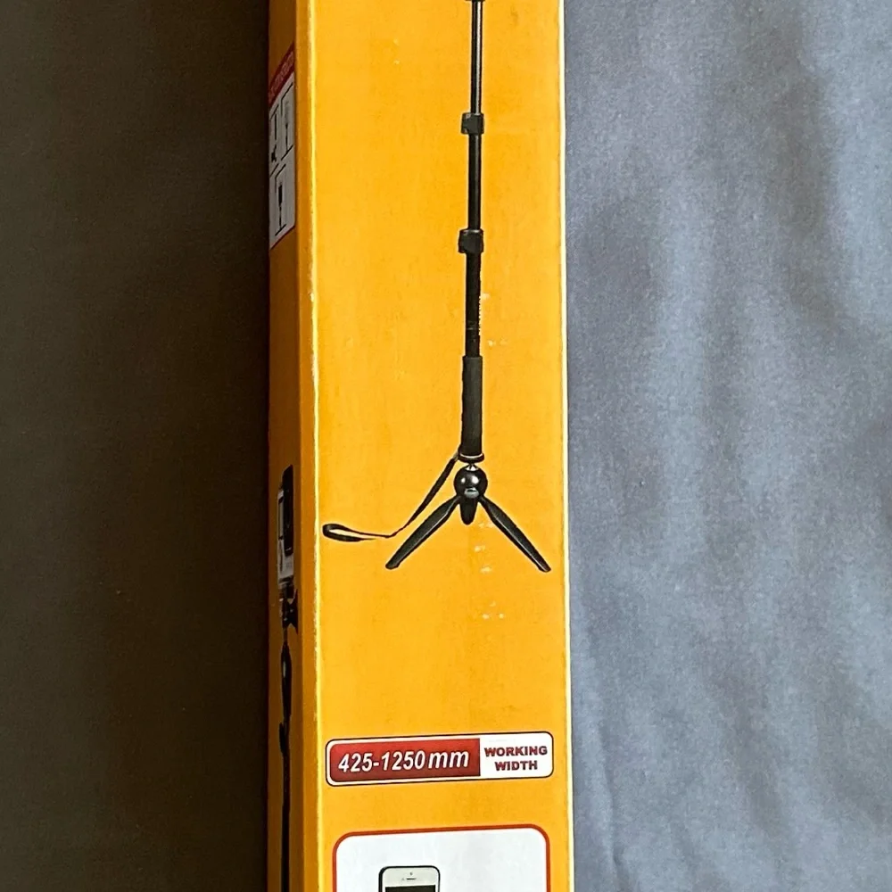 Selfie stick for mobile phone